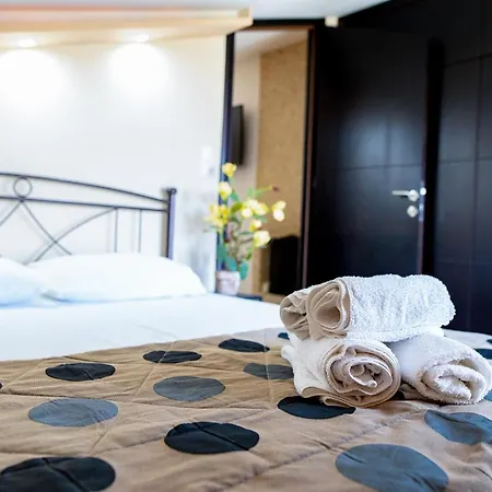 Сasa de vacaciones Nikitas 2bd Attic