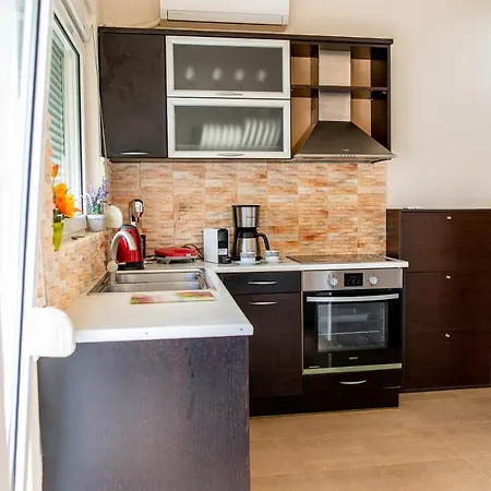 Nikitas 2bd Attic