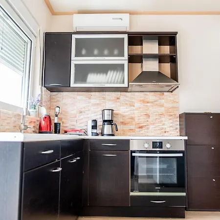 Nikitas 2bd Attic Vakantiehuis